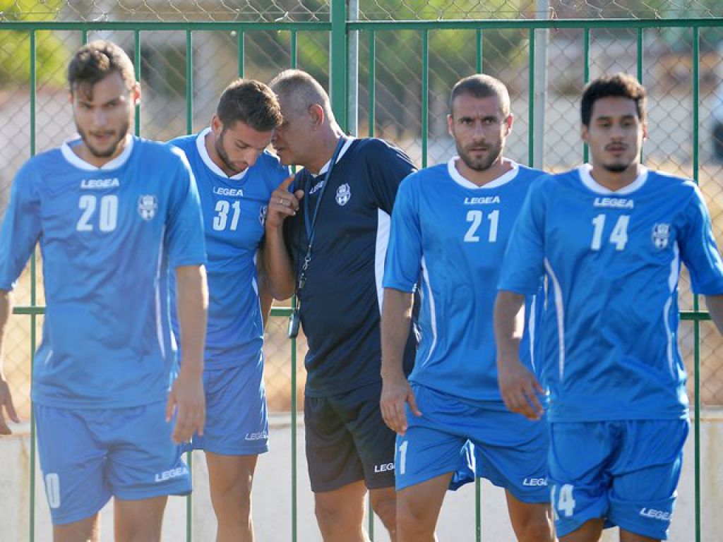 Στις 18:00 με Ολυμπιακό