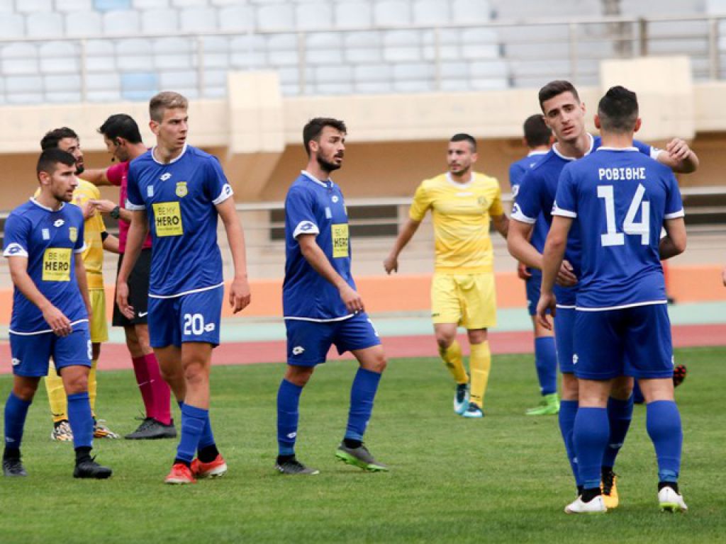 «Μην ξεχνιόμαστε, Γκώνια φύγε»