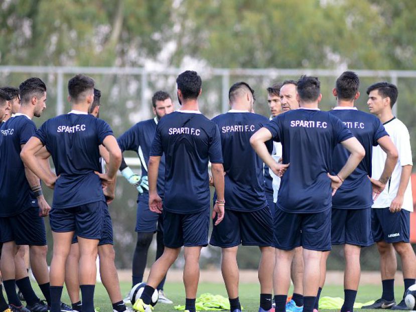 Κάταγμα ο Δεινόπαπας!
