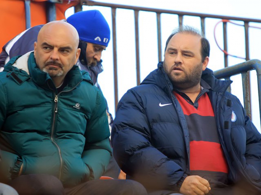 Στο Μάλεμε Βέλιτς, Νικολιδάκης