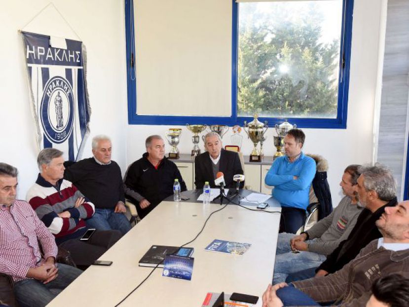 «Τελειώνουμε με το μετοχικό»