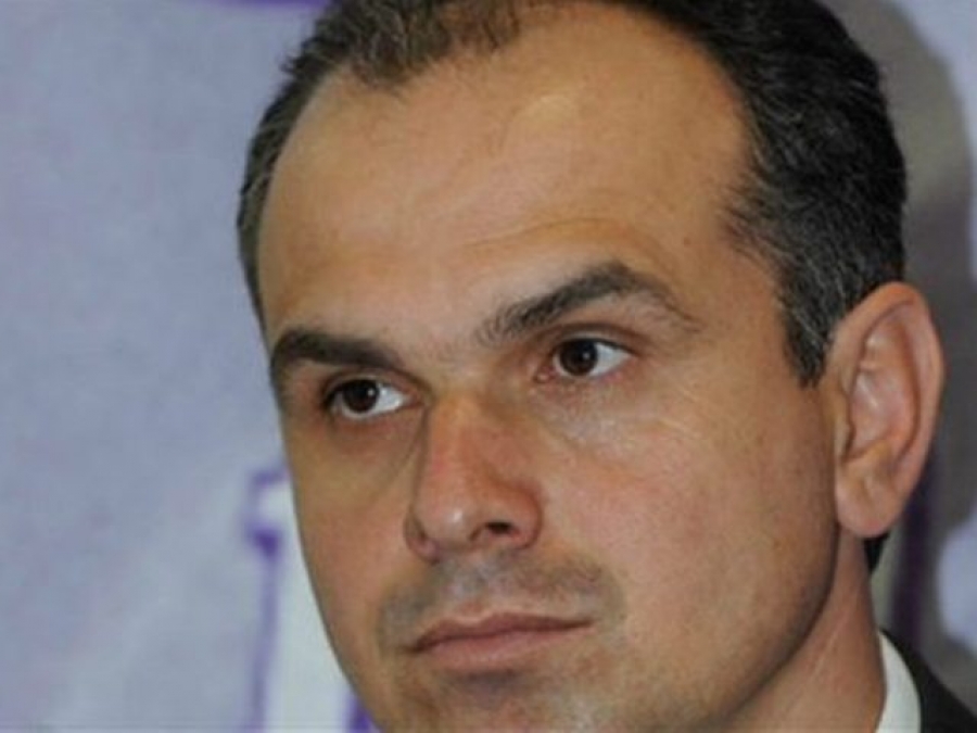 «Ξεκαθαρίζει από βδομάδα»