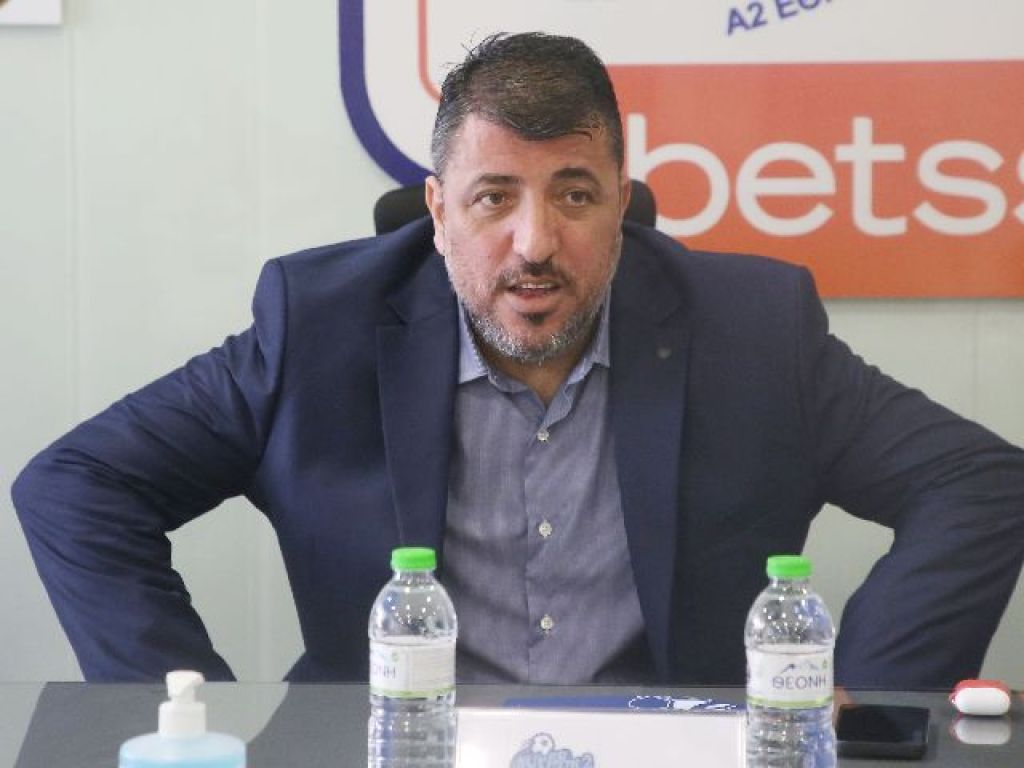 «Ωμός εκβιασμός Αυγενάκη»