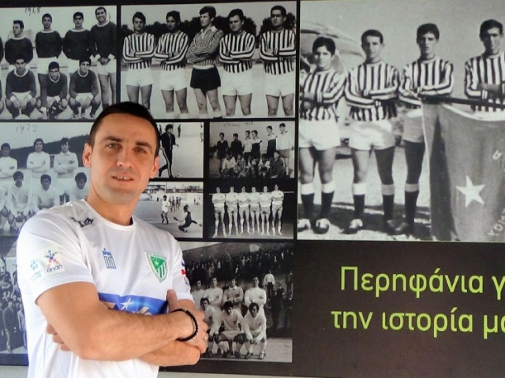 Αυλαία με Νταβίντοφ