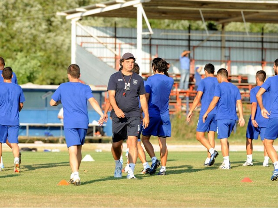 Θέλει μεταγραφές ο Ντεμόλ