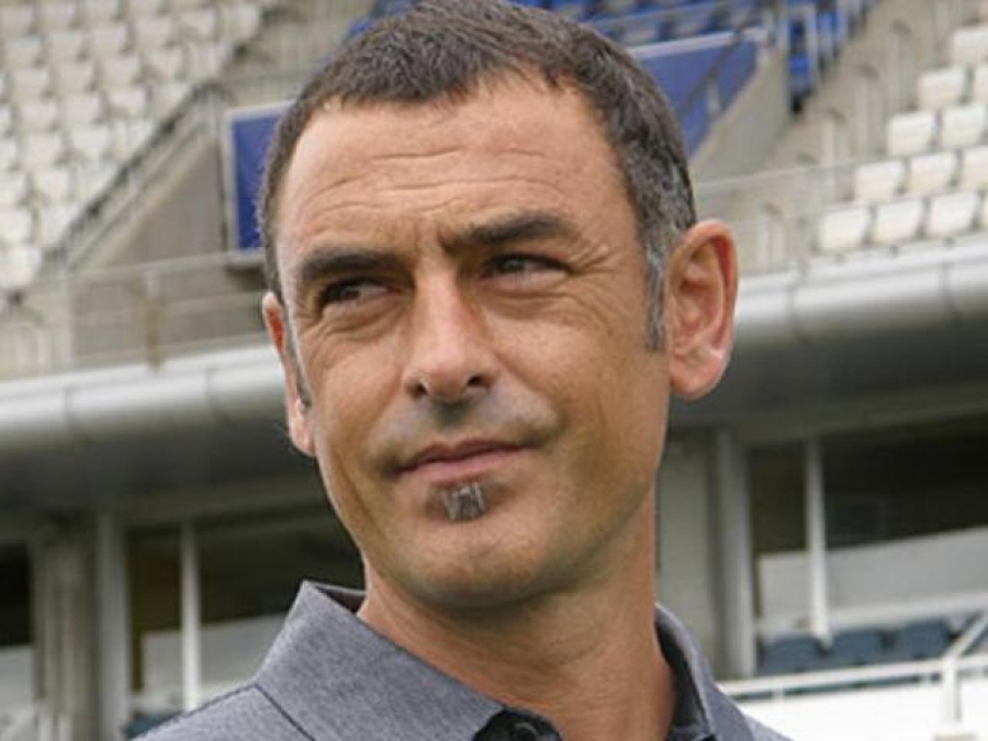 Επαφές με Λόπεθ!