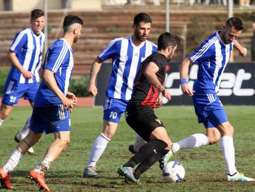 Ολική αντικατάσταση χλοοτάπητα