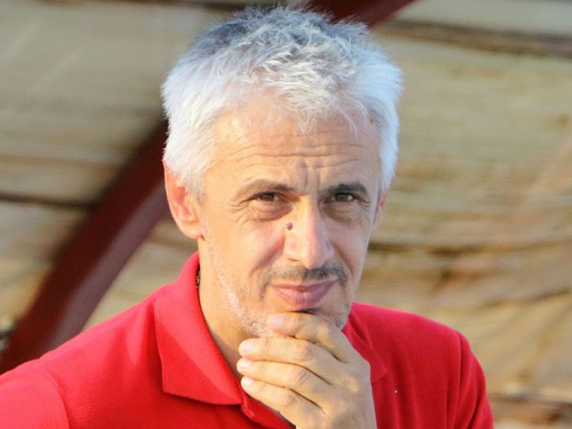 «Περιμένουμε Πέρεθ»