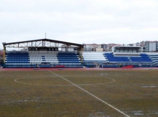Αποφασίζει την Κυριακή για Ντε Πάολα