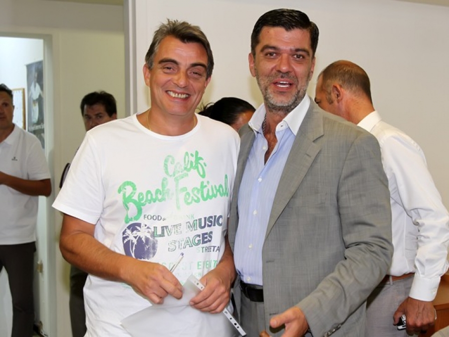 Ο Βόλος… στα δύο
