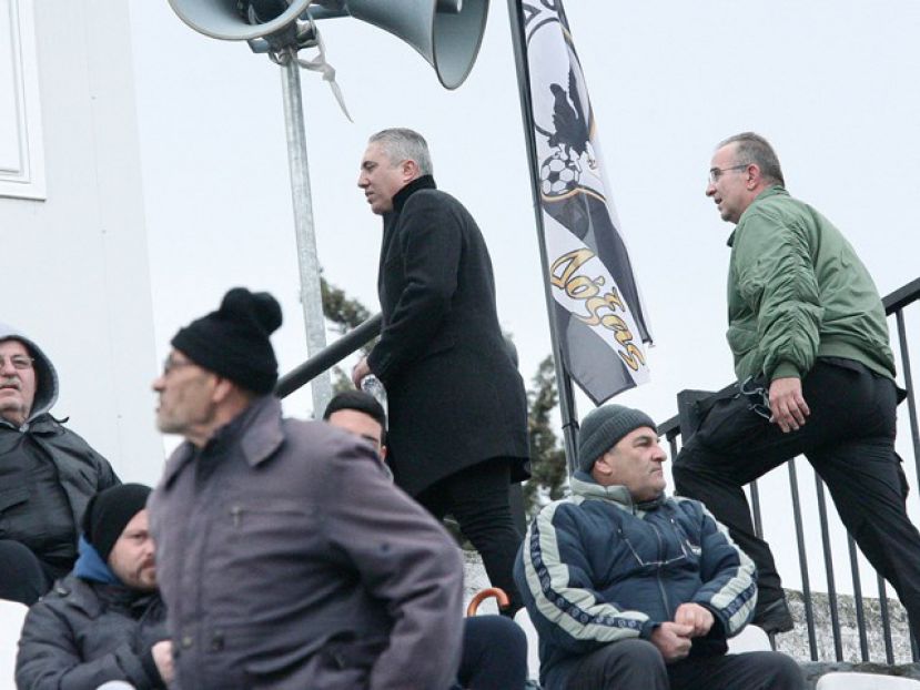 Κωστένογλου στη Δόξα