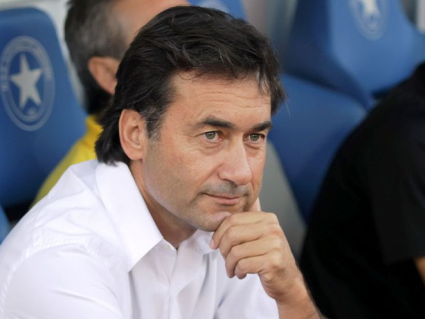 Πρόταση σε Χατζηνικολάου