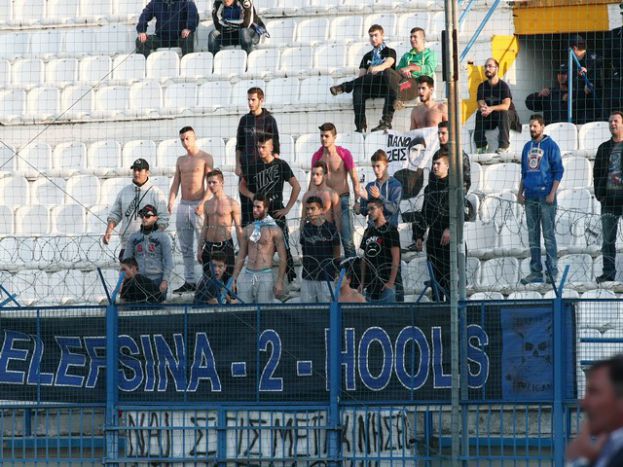 «Όλοι μαζί για τη νίκη»
