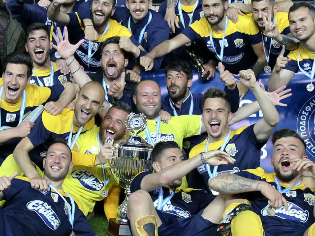 Προχωρά μόνη η Παλαιόχωρα
