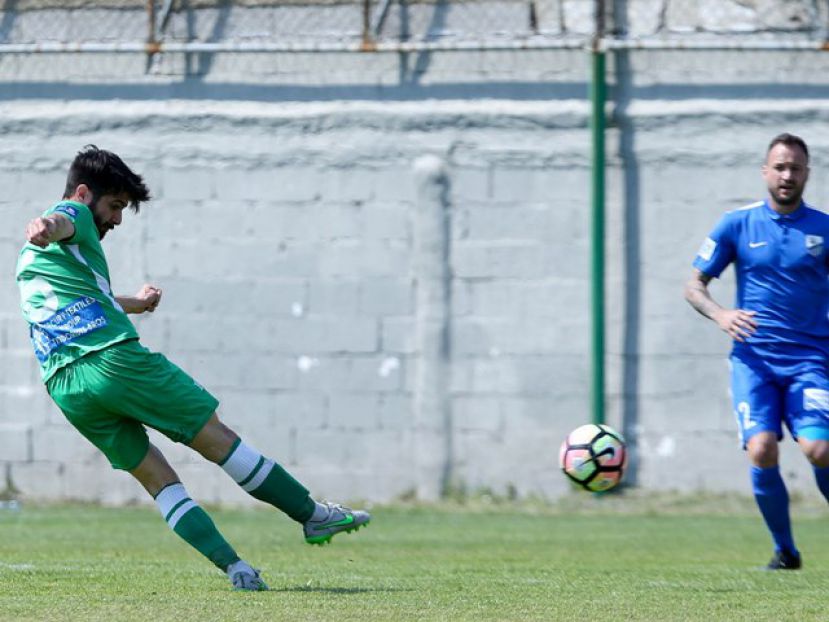 Ψάχνει γκολ και νίκη