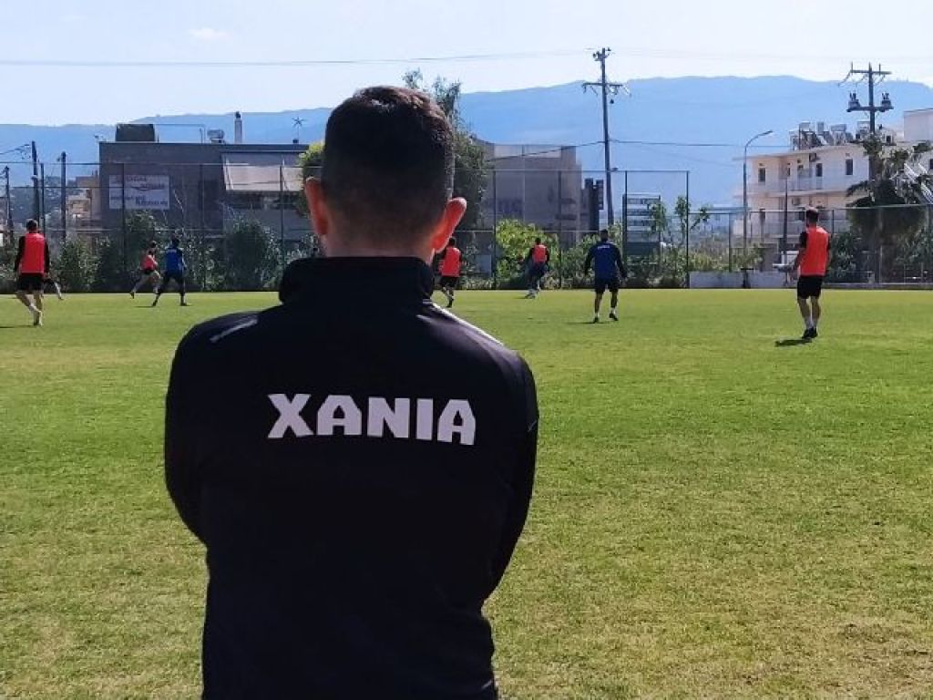 Έξι απουσίες στα Χανιά