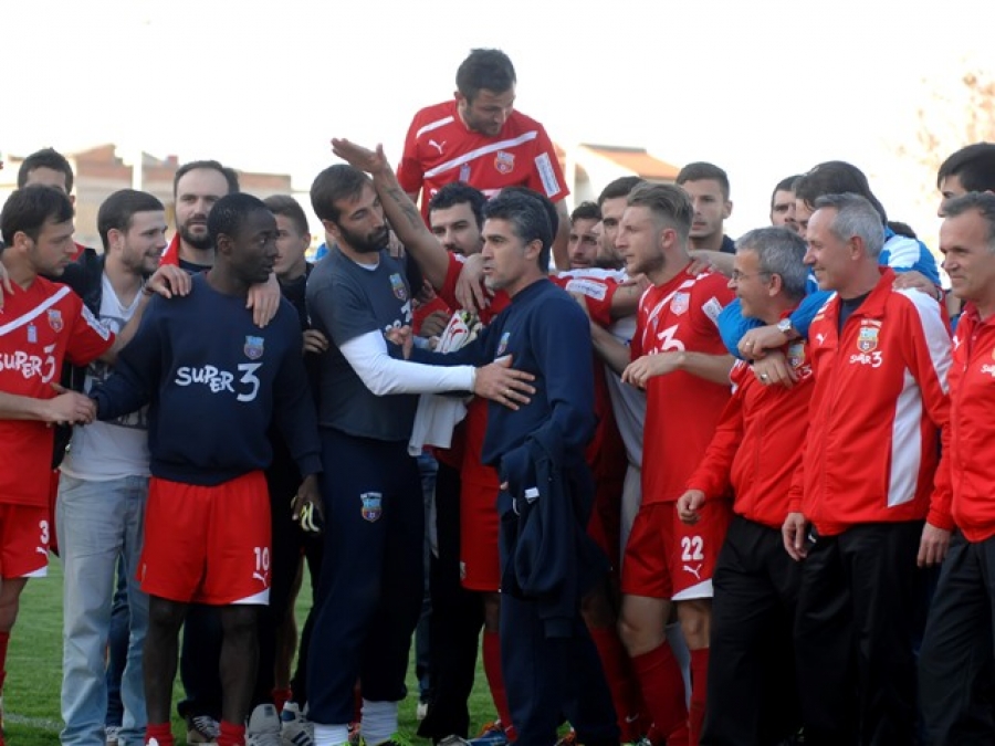 Βασικοί οι πιτσιρικάδες