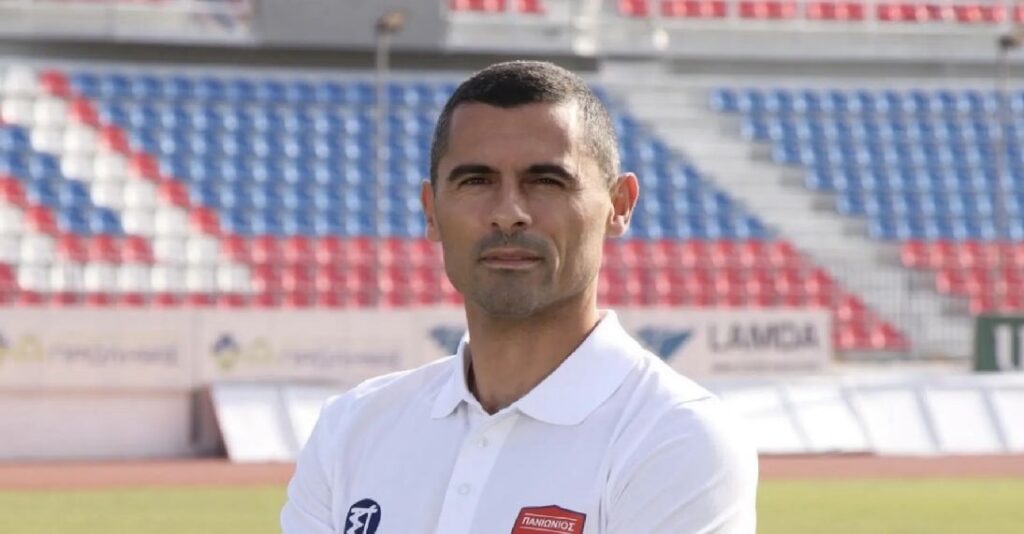 Λύση εκ των έσω με Σπυρόπουλο